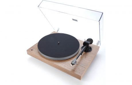 PRO-JECT X1 Walnut + PICK IT S2 MM