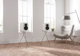 Q Acoustics Q Concept 300 repro regál/bílá/světlý dub bez stojanu Tensegrity - pár